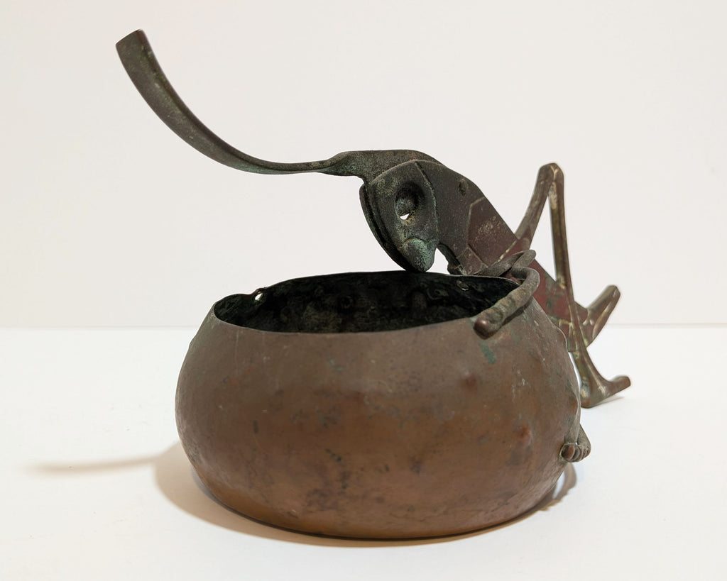 Antique Arts & Crafts Copper Figural Grasshopper Cigar Cutter Ashtray 1900-1915
